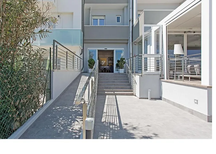 Tritone Szálloda Senigallia