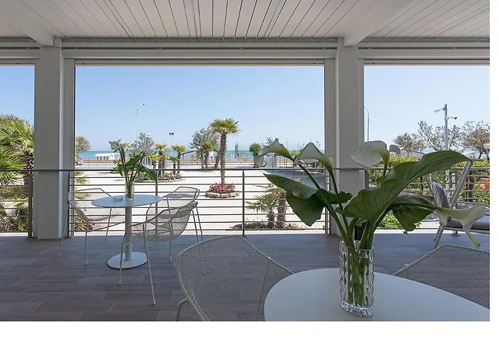 Szálloda Tritone 3*