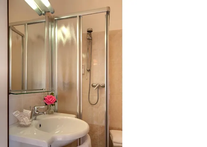 Szálloda Tritone 3*